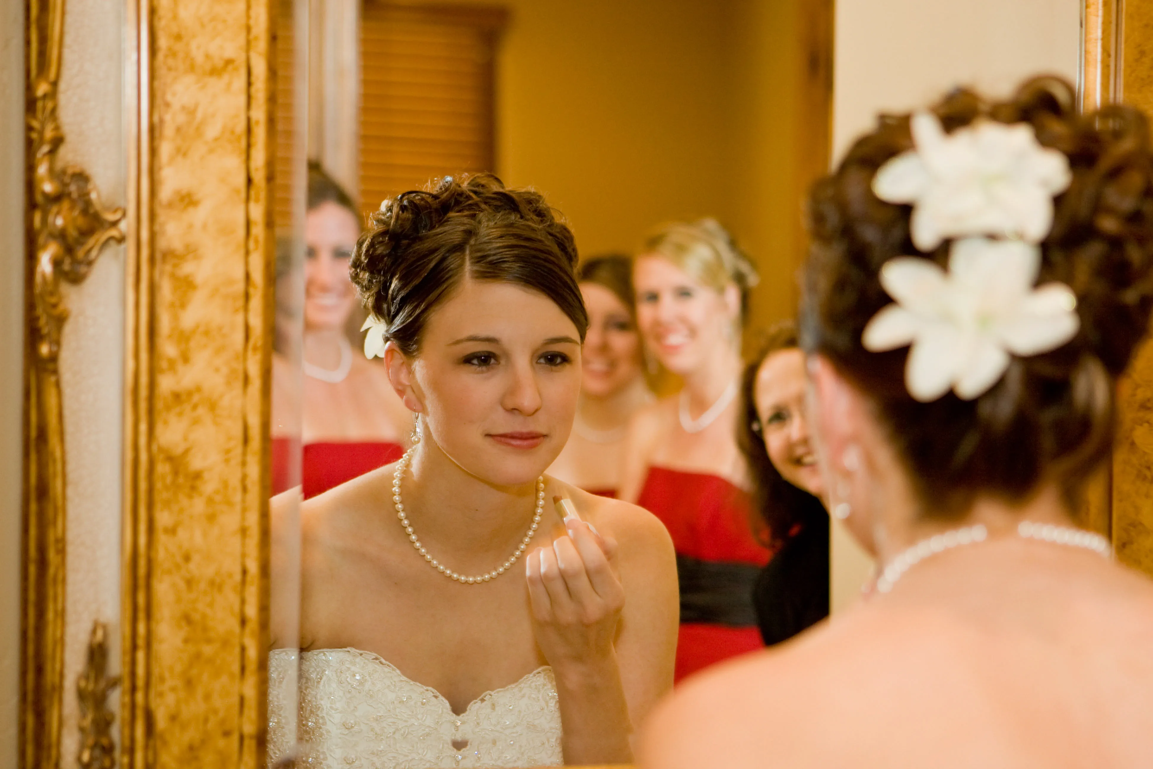 Portrait photography in golden hour light by Simon Wickes